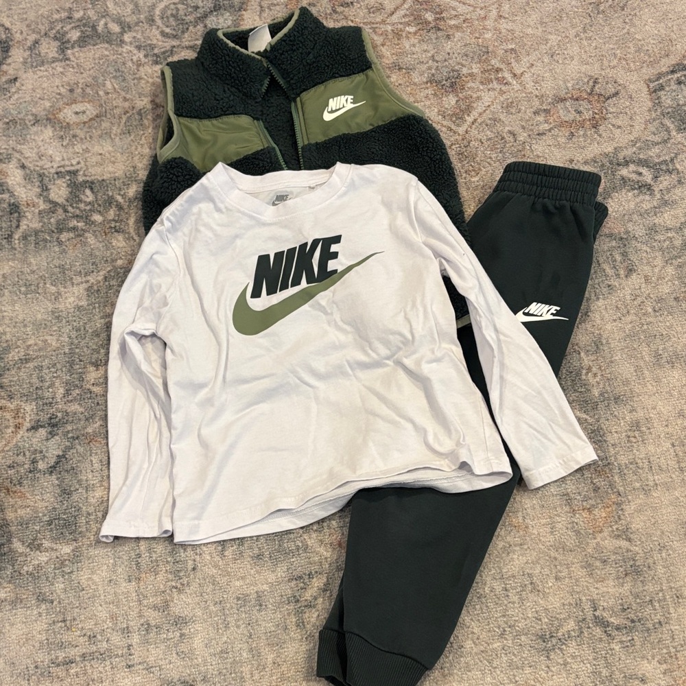 Nike Green and White Kids' Set with Vest